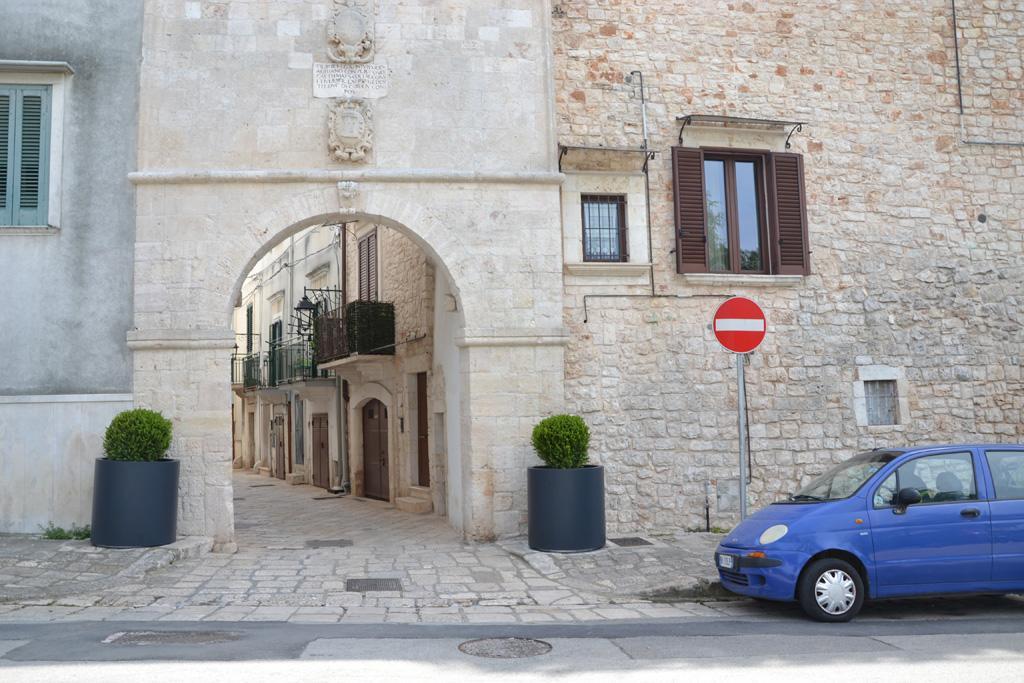 Dimora Donna Clara Bed and Breakfast Conversano Buitenkant foto